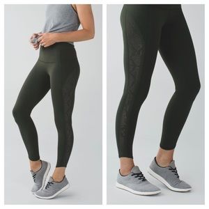 Lululemon Beyond Boundaries Pant legging size 6